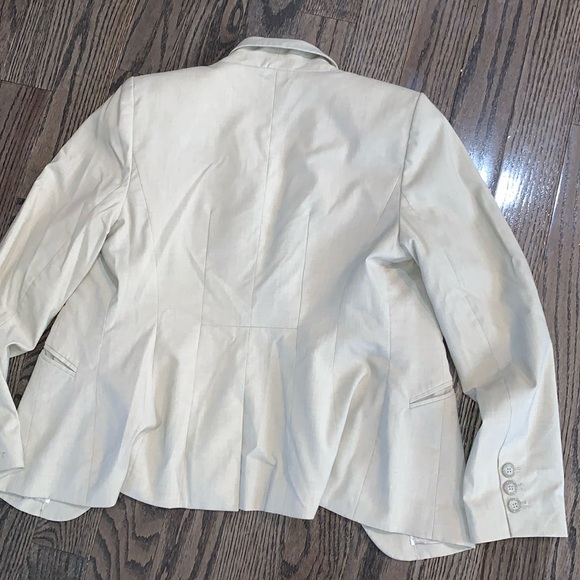 Like New - Preloved - Limited Lined Blazer - Size 12 - Picture 2 of 7